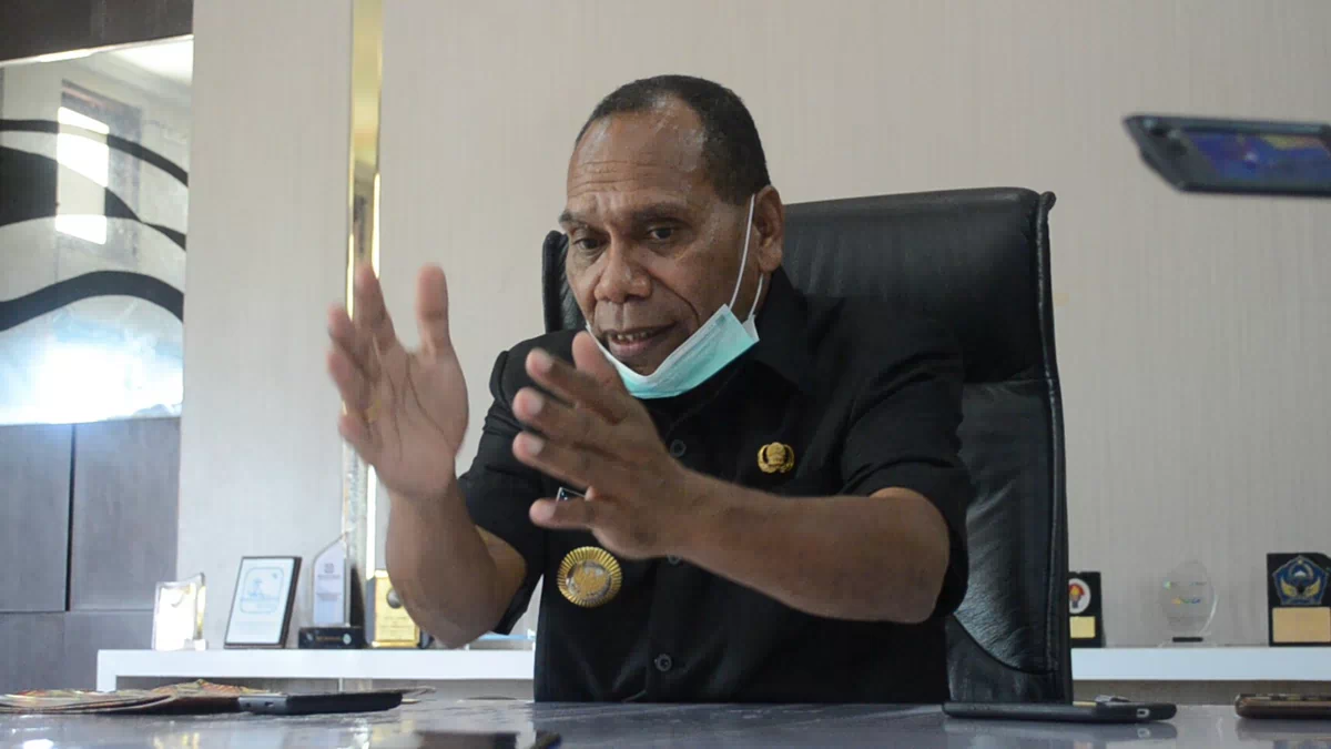 Terkait Bandara Pantar, Tidak Ada ‘Kerbau Punya Susu Kuda Punya Kaki’
