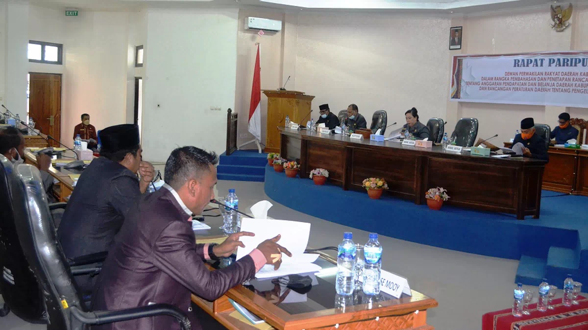 Pemkab-DPRD Alor Mulai Bahas RAPBD 2022. Tema RKPD Terkait Pasar Digital