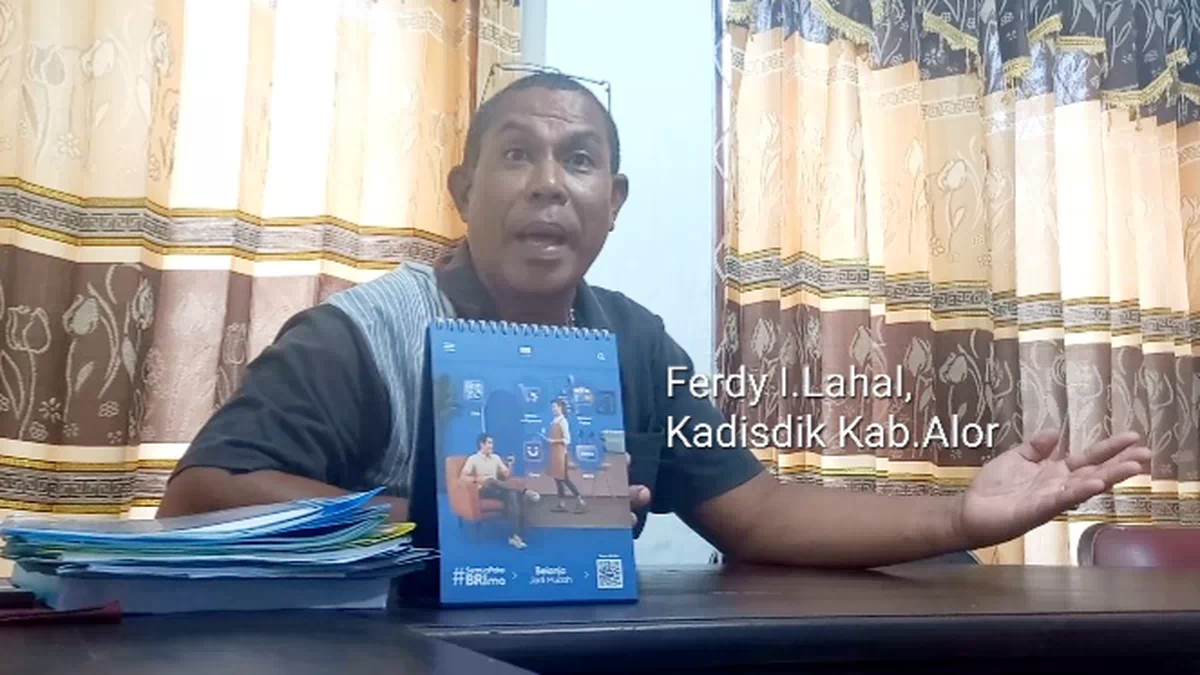 Kadisdik Alor Tak Mau Kehormatan Guru Dikejar-Kejar Karena Kredit