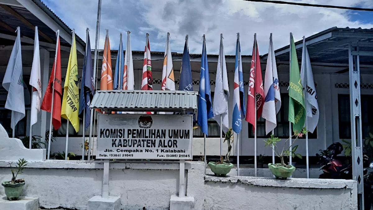 Perolehan Suara Pilkada Alor di Teluk Mutiara, Is The Rock Unggul