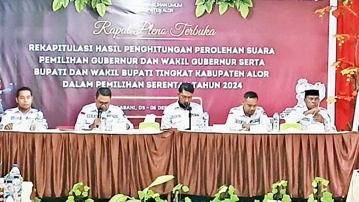 Hari Pertama Pleno KPU Alor Terkait Rekapitulasi Perolehan Suara Pilkada 2024, Melki-Johni dan AMS Unggul