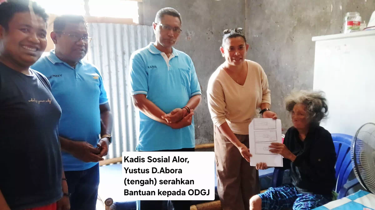 Dinsos Alor Salurkan Bantuan Untuk ODGJ, Pelajar Disabilitas, Balita Gizi Buruk dan ex-Napi