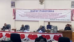 Jawaban Bupati Terhadap Pendapat Banggar DPRD Alor, Termasuk Dana Pemilu 2024 dan Masalah Proyek Jalan Maiwal-Buraga