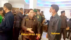 Perseteruan Sekwan dan Ketua DPRD Alor Memuncak. Apa Pula Peran Magang Sau?   