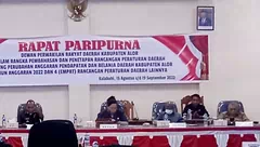 Komisi II DPRD Alor Siapkan Bonus Rp 9 Juta Untuk OPD Yang Tingkatkan PAD. Komisi III Minta Kepastian Lokasi Kuburan Umum