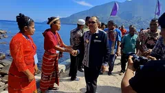 Di Camp GMIT Pemuda Klasis Abal, Bupati Alor “Tantang” Anak Muda