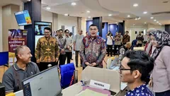Pantau Pelayanan Kantah Kota Semarang, Wamen Ossy: Jangan Tunda Berkas, Percepat Layanan Pertanahan