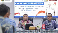 Berikan Pengarahan di Kantah Kota Samarinda, Wamen Ossy: ATR/BPN Harus Jadi Solusi Atas Pembangunan di Kalimantan Timur