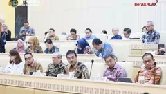 RDP dengan Komisi II DPR RI, Sekjen ATR/BPN Laporkan Capaian Pelaksanaan Tujuh Layanan Prioritas