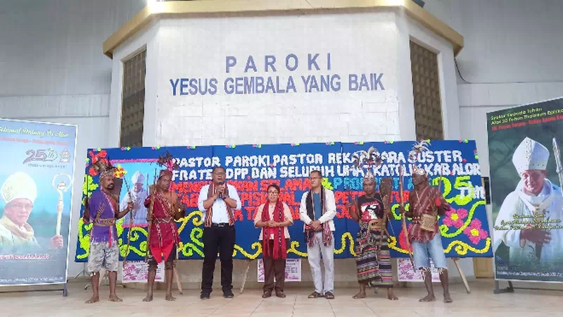 Jelang Syukuran 25 Tahun Thabisan Episkopal Uskup Agung Kupang di Alor