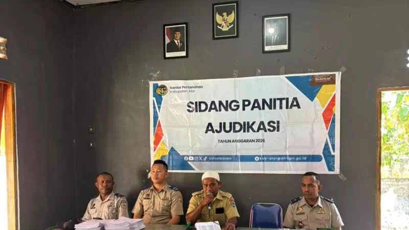 Kantah Alor Gelar Sidang Ajudikasi di Desa Alila